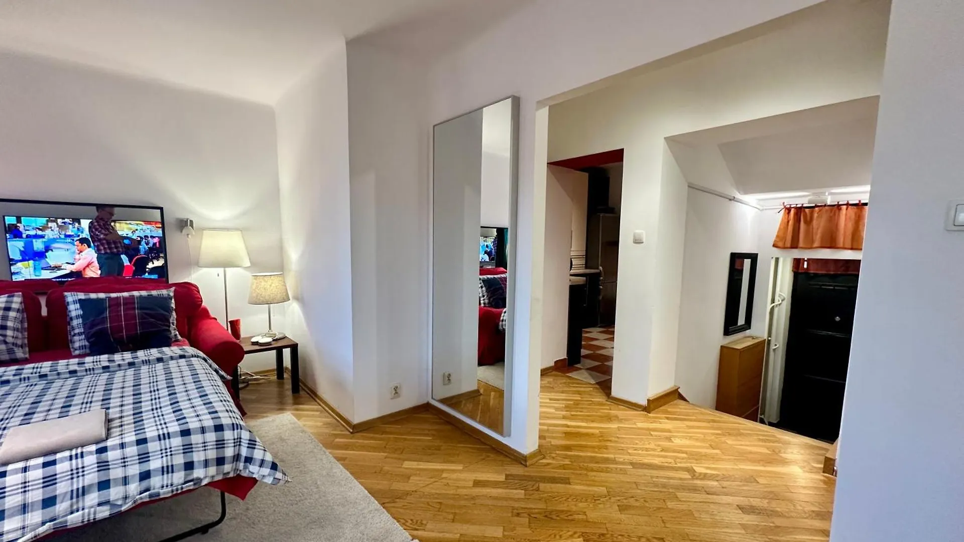 Old Town Best View Wifi 300 Mb/S Huge Screen Netflix Appletv Amazontv Warszawa Apartament