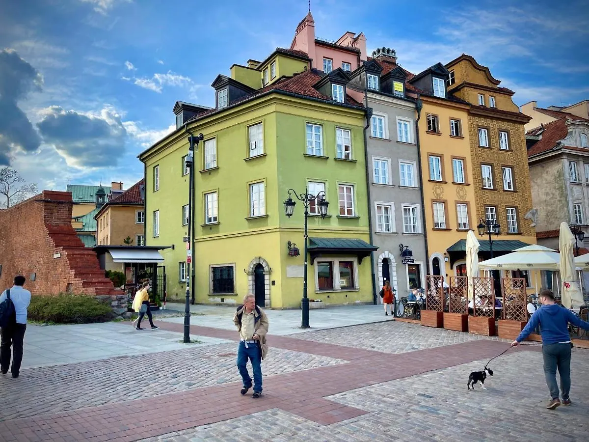 Old Town Best View Wifi 300 Mb/S Huge Screen Netflix Appletv Amazontv Warsaw Poland